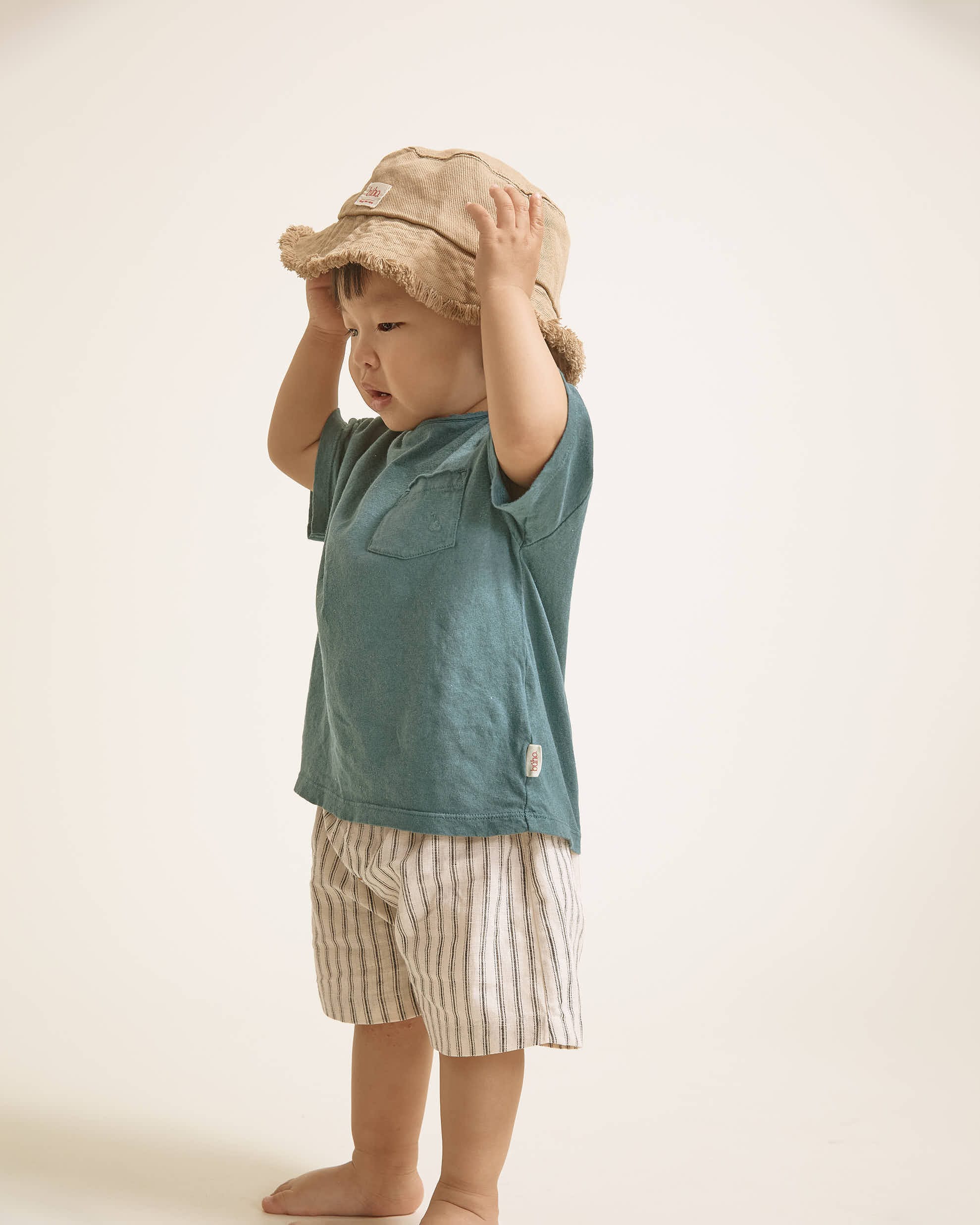 LOOKBOOK BABY (9) Camiseta Linen Green Lake - Imagen 1